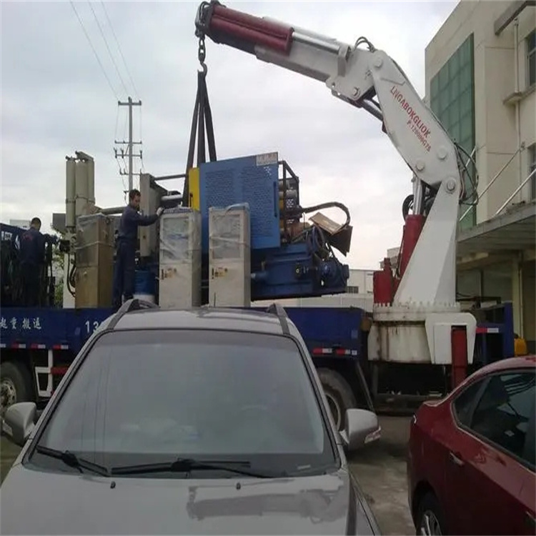 中站吊车救援小汽车怎么吊